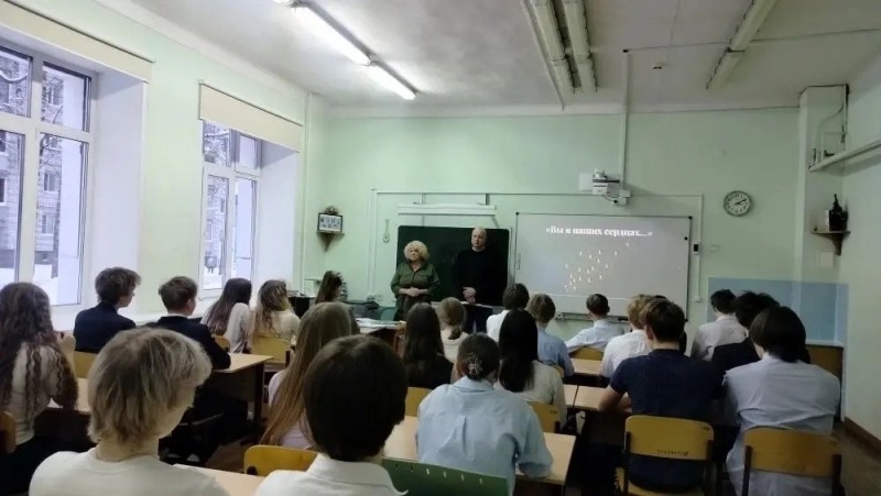 В сыктывкарском Лицее народной дипломатии прошел Урок мужества с участником программы "Пера. Путь героя"