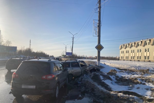 В Усинске 74-летний водитель ВАЗа госпитализирован после столкновения с Volkswagen