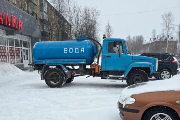 В Печоре продолжаются аварийные работы на сетях холодного водоснабжения