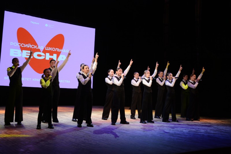 Юные дарования Коми блеснули талантами на "Российской школьной весне" 

