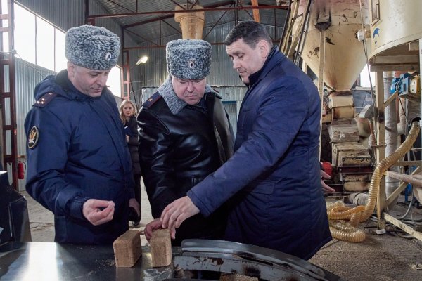 Председатель правительства Коми Дмитрий Братыненко оценил производственные возможности ИК №1 в Сыктывкаре

