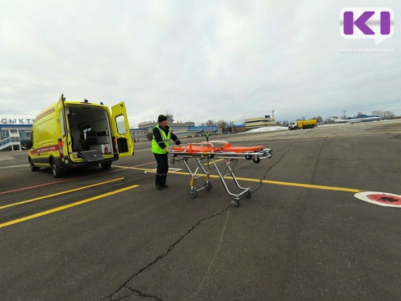 Санавиация Коми эвакуировала 26 пациентов, среди которых четыре ребенка 