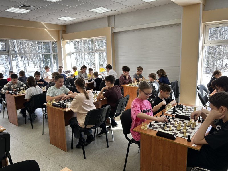 "Единая Россия" провела региональный этап Всероссийского детского шахматного турнира "Шахматная смена — 2026"

