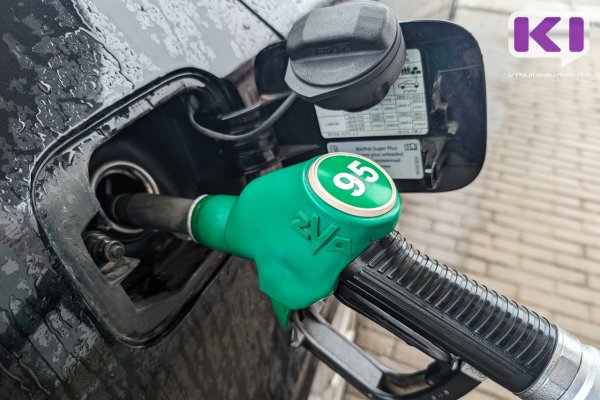 На части заправок в Сыктывкаре снизились цены на топливо