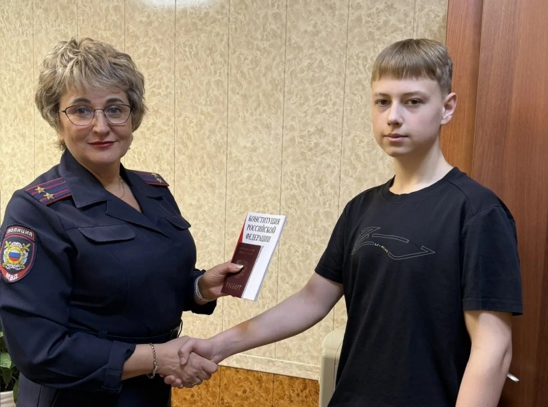 В Воркуте несовершеннолетний впервые принес присягу гражданина Российской Федерации