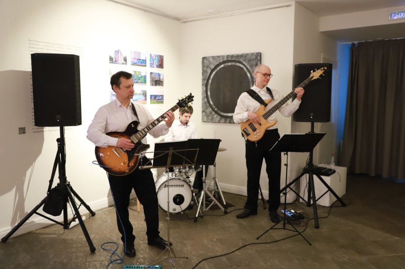 15 лет в авангарде культуры: культурный центр "Югор" отметил юбилей