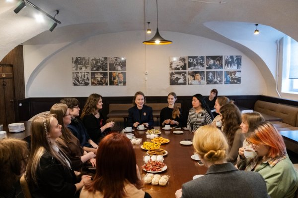 Студентам из Коми в Северной столице рассказали о мерах поддержки при возвращении в республику