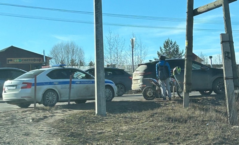 Пятнадцатилетнего подростка на питбайке задержали в Сыктывкаре