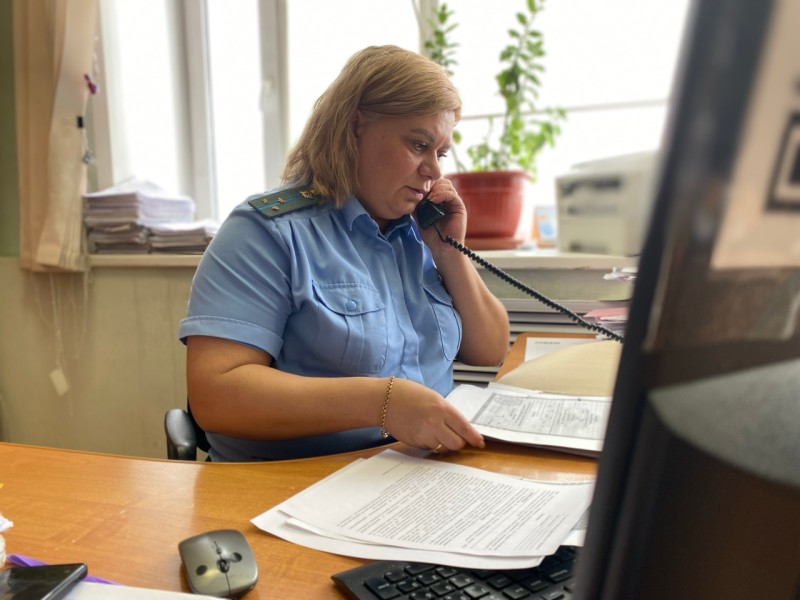 Алименты или заграница: воркутинец выбрал выплату долга