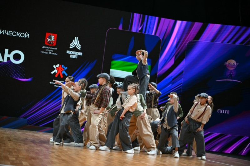 Терпение и преданность делу: хип‑хоп танцоры из Сыктывкара блеснули в Москве
