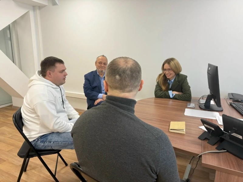 Опыт фронта - в управление регионом: в Коми ветераны СВО дорабатывают молодежные проекты с наставниками