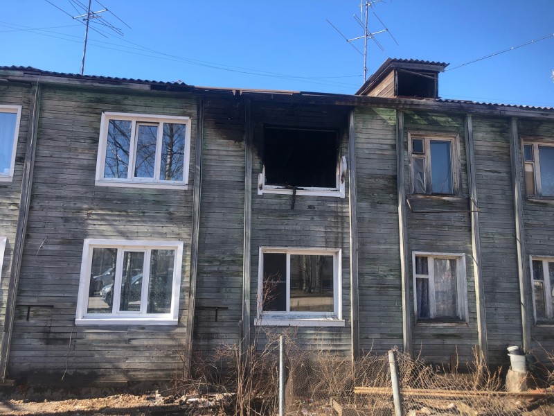 В Сыктывкаре собирают средства в помощь матери с шестилетним сыном, оставшейся без жилья после пожара