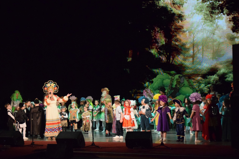 247 юных артистов и 32 талантливых педагога: завершился фестиваль "Забава" в Ухте