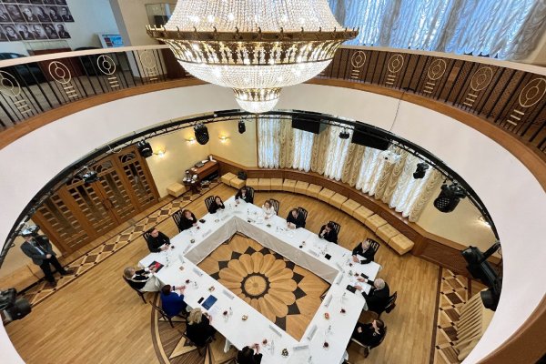 Искусство как сила единства, поддержки и надежды: Ростислав Гольдштейн встретился с деятелями культуры Коми