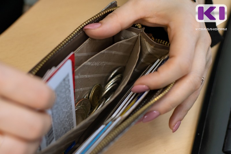 Жители Коми все чаще выбирают альтернативные – некарточные – способы оплаты