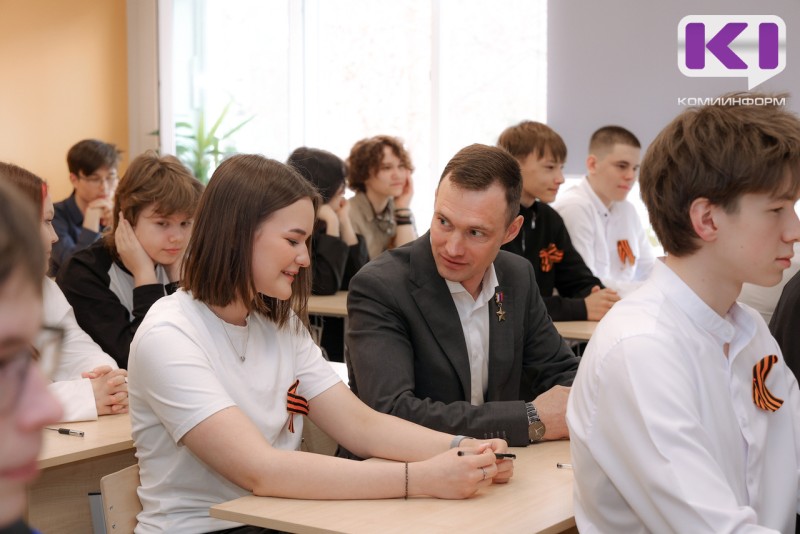 Герой России Станислав Кочев написал "Диктант Победы" в Сыктывкаре