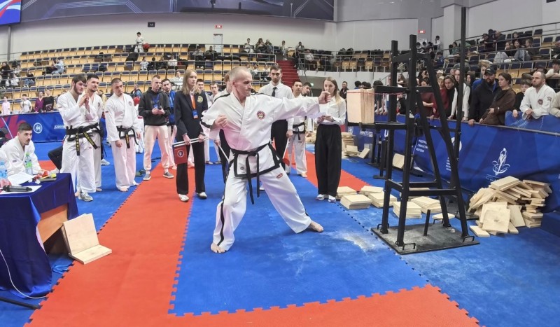 Золото и бронзу выиграли тхэквондисты Коми на чемпионате и первенстве России