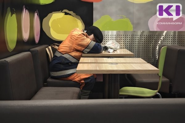 67% сыктывкарцев не хотят работать 6 дней в неделю 

