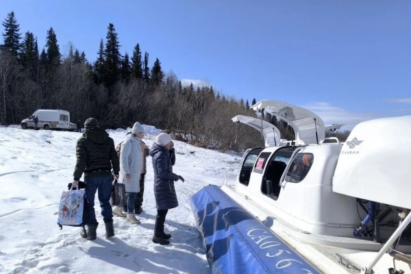 В Троицко-Печорском районе временно отменили регулярные вертолетные рейсы