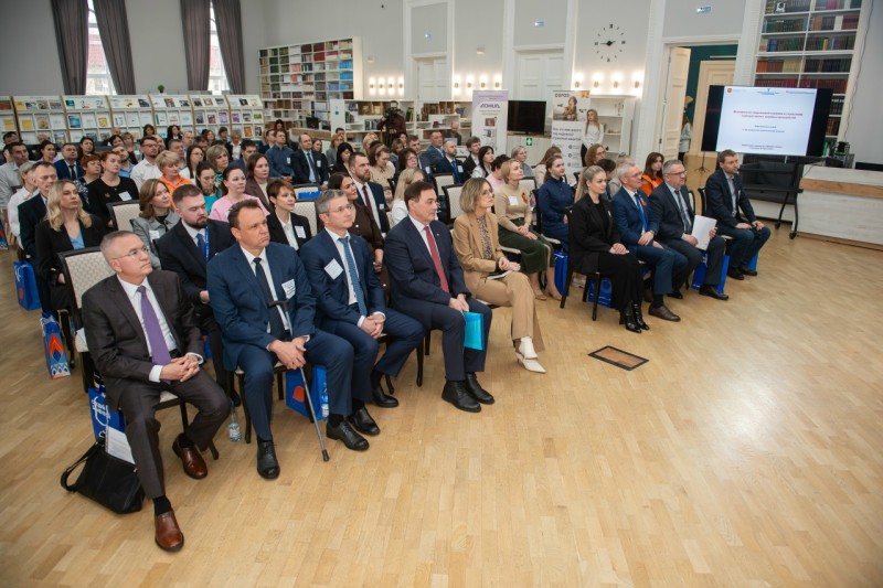 Медицина для бизнеса: в Сыктывкаре провели форум делового партнерства для предпринимателей и медицинских клиник