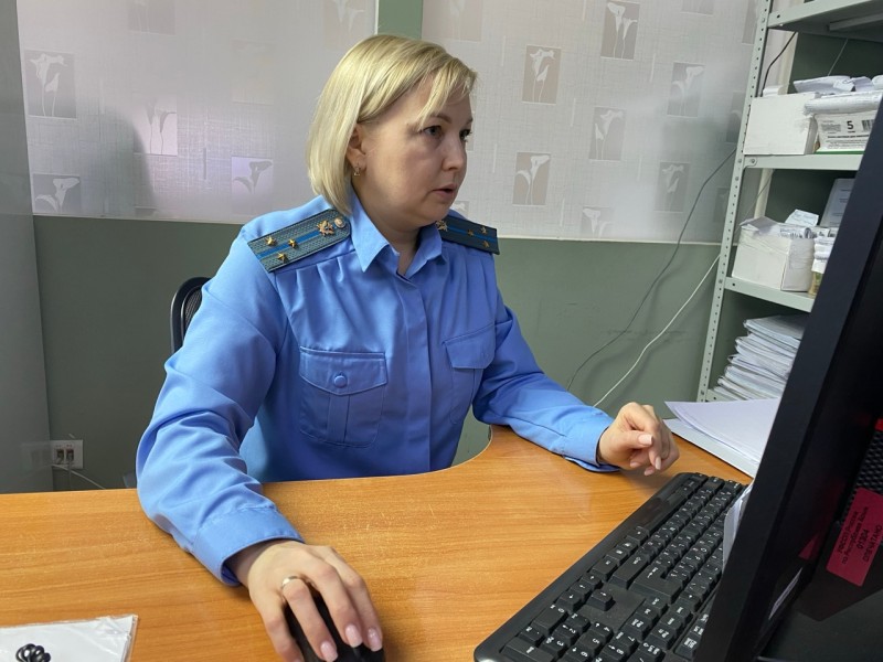 В Сыктывкаре с работодателя взысканы расходы на проезд сотрудницы к месту отдыха

