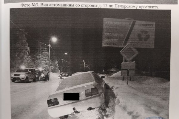 Жительница Печоры угнала такси и застряла в сугробе