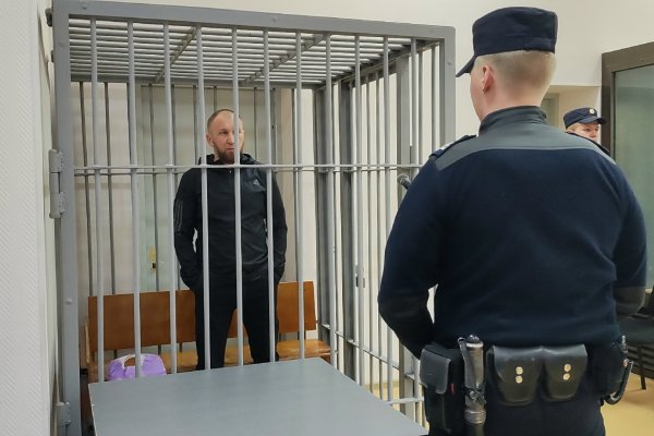 14 ударов ножом за тысячу рублей: убийце продавца торгового павильона в Сыктывкаре назначили 19 лет колонии 