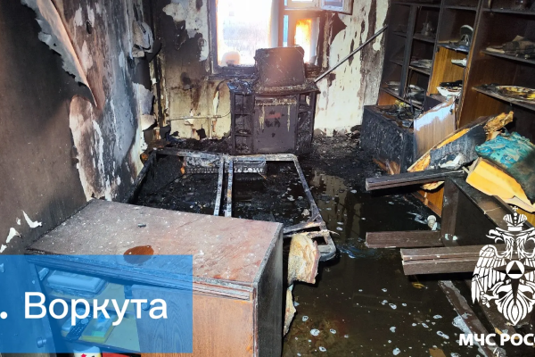 На пожаре в Воркуте спасен мужчина