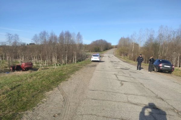 В Коми за сутки в кювете оказались три автомобиля