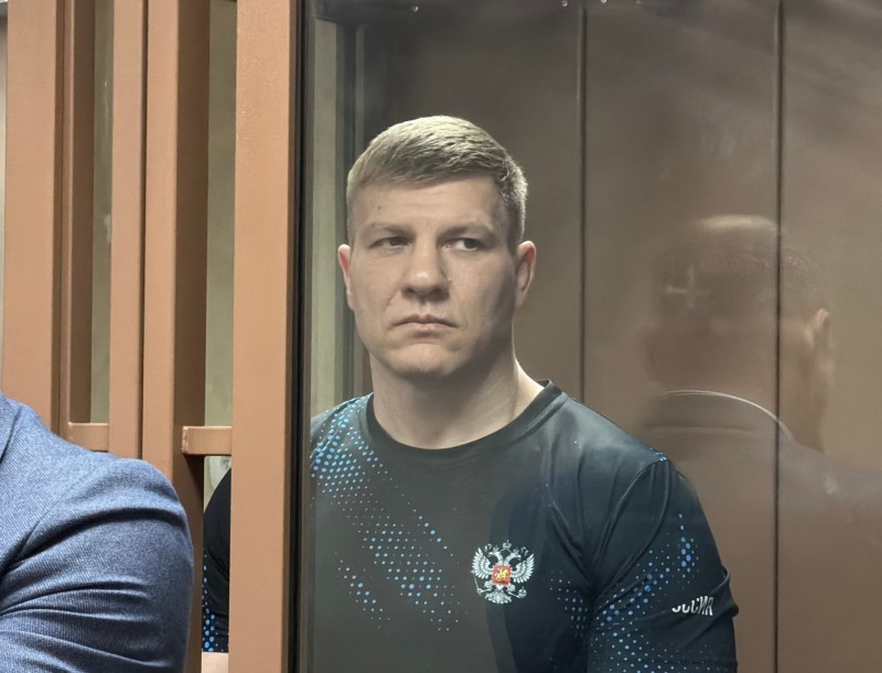 Суд продлил арест экс-начальнику и преподавателю Центра профподготовки МВД по Коми