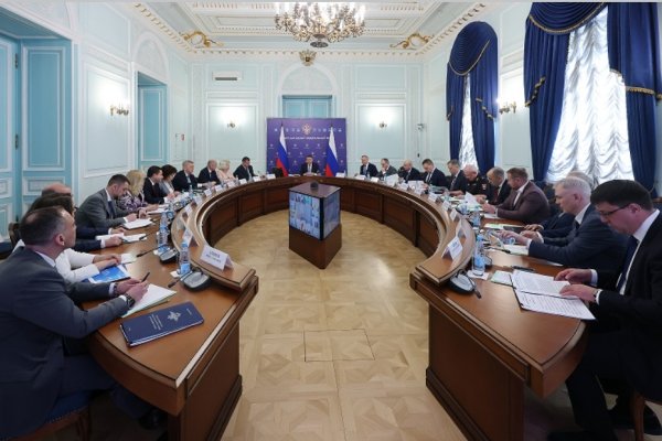 Совет при полномочном представителе президента в СЗФО рассмотрел вопросы в миграционной сфере
