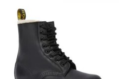 Причины купить зимние Dr Martens