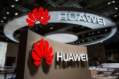 Продукция Huawei перед школой: как подобрать?